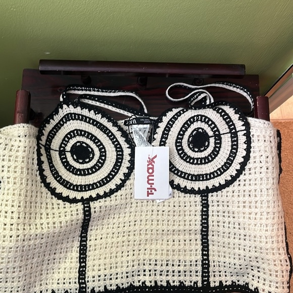 🆕 Zara Crochet Cream and Black Top Size Large - Picture 5 of 6
